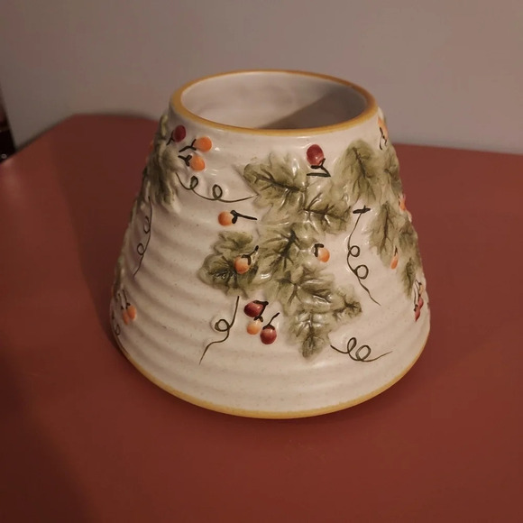 Yankee Candle Ceramic Large Jar Shade Ivy and Berries Theme - Picture 4 of 5